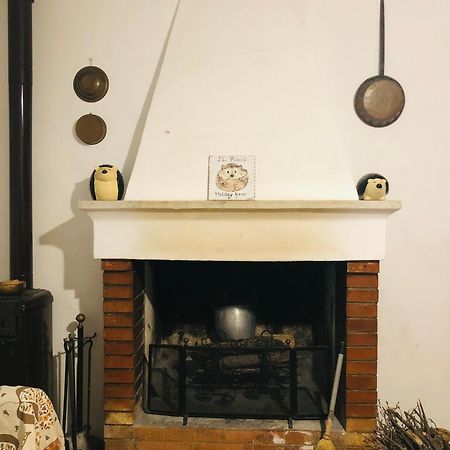 Il Riccio, Valle Roveto Country House Roccavivi المظهر الخارجي الصورة